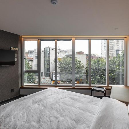 Hotel Pillowsopher Hongdae Seul Zewnętrze zdjęcie