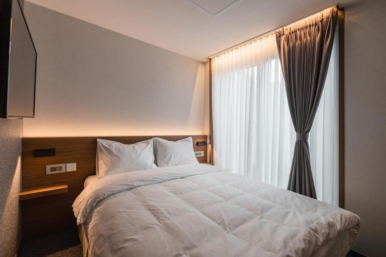 Pillowsopher Hongdae Seul Zewnętrze zdjęcie