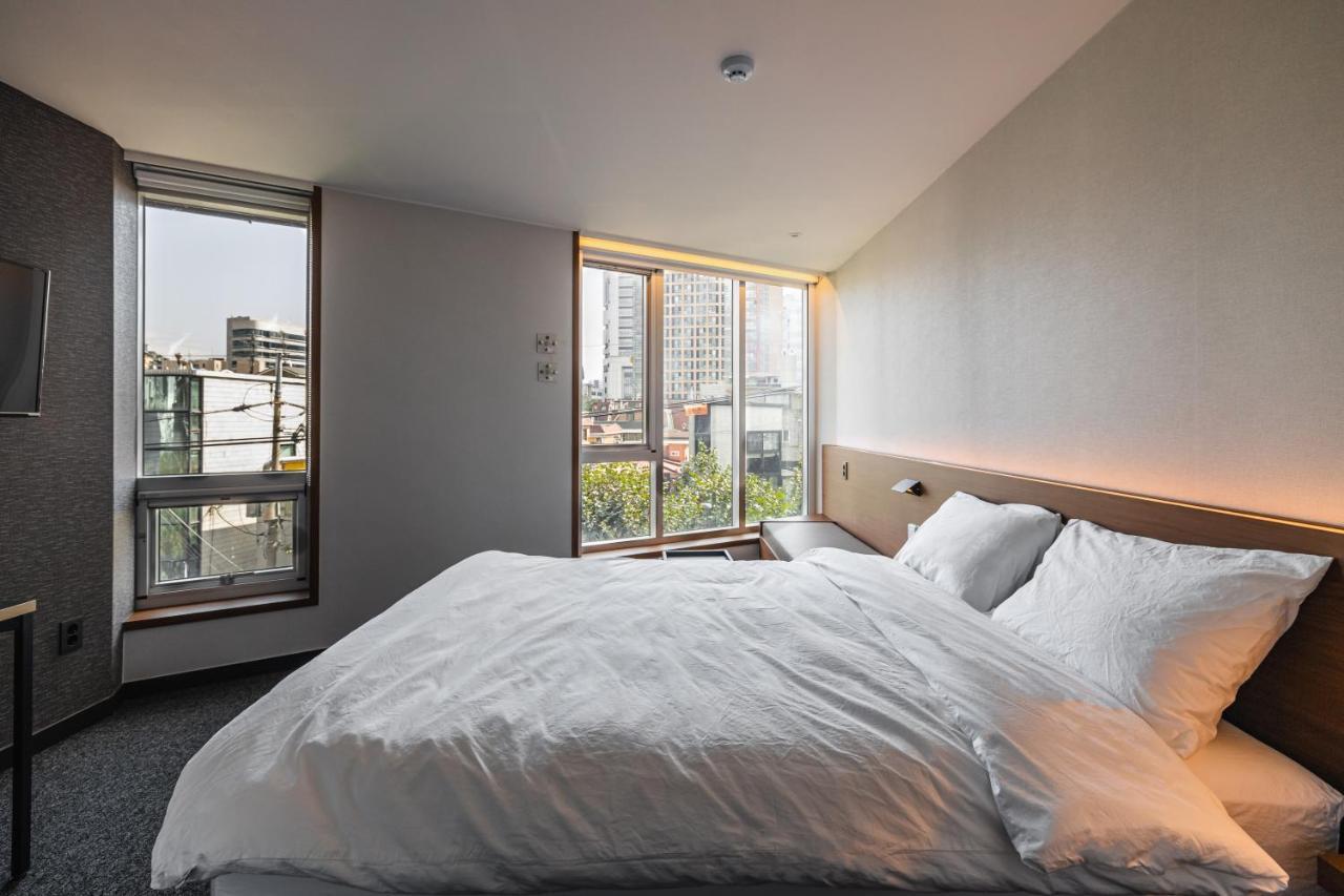 Hotel Pillowsopher Hongdae Seul Zewnętrze zdjęcie