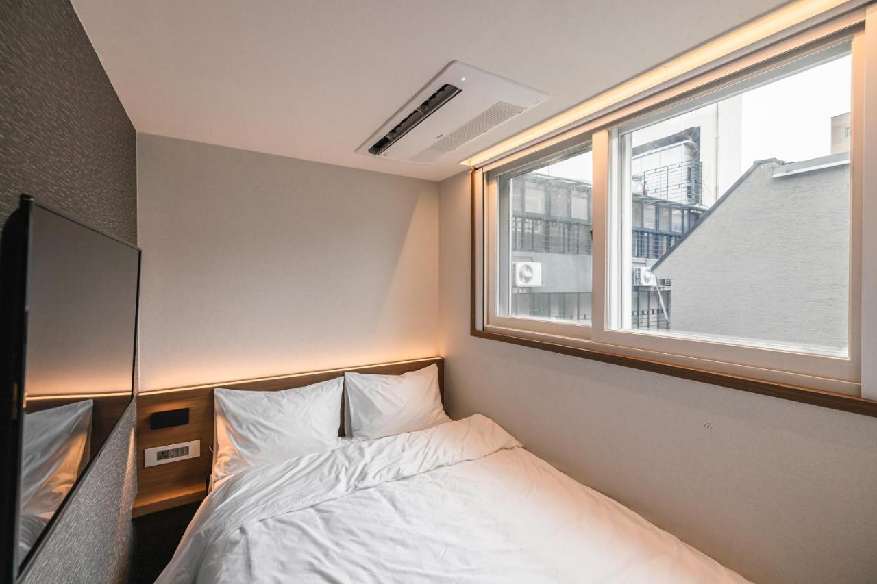 Hotel Pillowsopher Hongdae Seul Zewnętrze zdjęcie